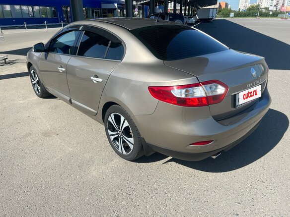 2010 Renault Fluence I, бежевый, 799000 рублей - вид 4