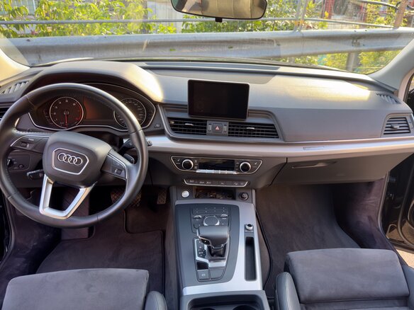 2019 Audi Q5 45 TFSI II (FY), чёрный, 4060000 рублей - вид 17