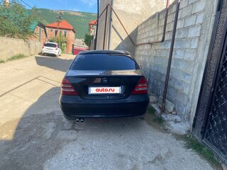 2001 Mercedes-Benz C-Класс 200 II (W203), чёрный, 530000 рублей, вид 2