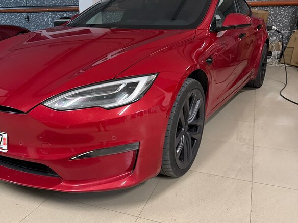 2021 Tesla Model S Plaid I Рестайлинг 2, красный, 7800000 рублей
