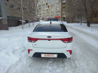 2018 Kia Rio IV, белый, 770000 рублей, вид 2