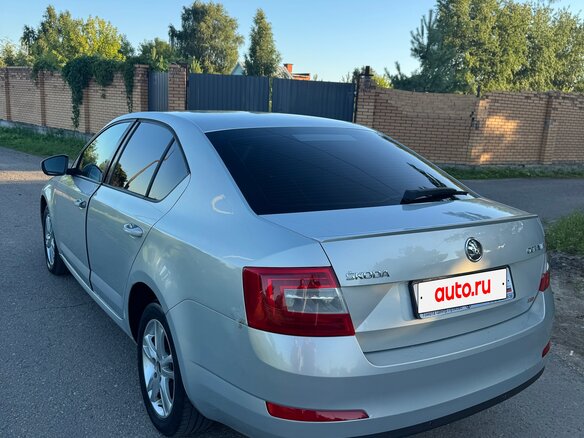 2013 Skoda Octavia III (A7), серебристый, 990000 рублей - вид 2