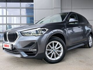 2020 BMW X1 20i xDrive II (F48) Рестайлинг, серый, 3100000 рублей, вид 1