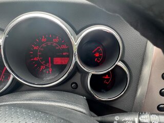 2002 Toyota Matrix I (E130), белый, 589000 рублей, вид 1