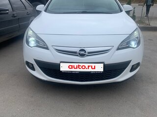 2014 Opel Astra GTC J Рестайлинг, белый, 900000 рублей, вид 1