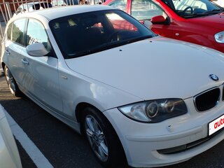 2011 BMW 1 серии 116i I (E81/E82/E87/E88) Рестайлинг, белый, 899000 рублей, вид 5