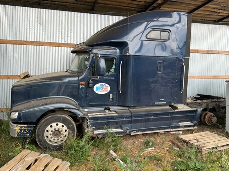 2002 International 9000 Series, синий, 200000 рублей, вид 1