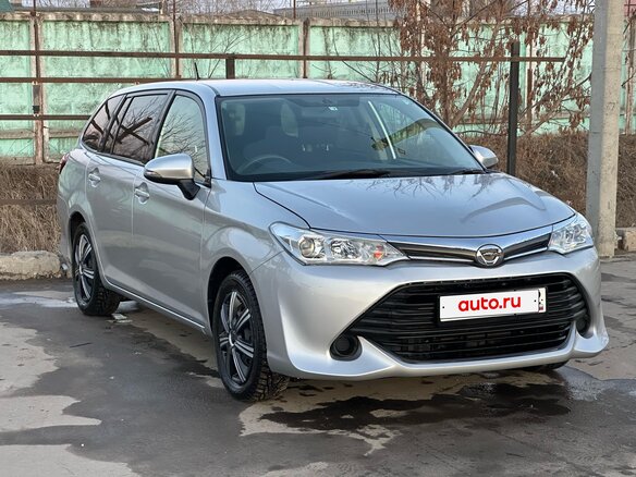 2017 Toyota Corolla Fielder XI (E160, E170) Рестайлинг 2, серебристый, 1280000 рублей - вид 4