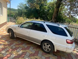 2000 Toyota Camry Gracia IV (XV20) Рестайлинг, белый, 505000 рублей, вид 3