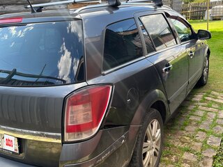2010 Opel Astra H Рестайлинг, серый, 620000 рублей, вид 3