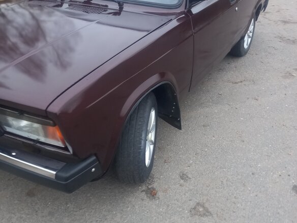 2005 Lada (ВАЗ) 2107, пурпурный, 150000 рублей