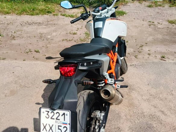 2013 KTM 690 Duke, белый, 475000 рублей - вид 5