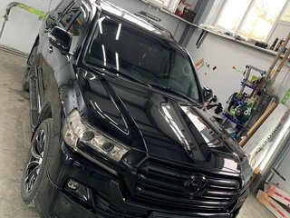 2015 Toyota Land Cruiser 200 Series Рестайлинг 2, чёрный, 6300000 рублей, вид 4