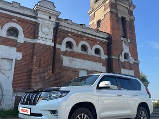 2018 Toyota Land Cruiser Prado 150 Series Рестайлинг 2, белый, 6500000 рублей, вид 1