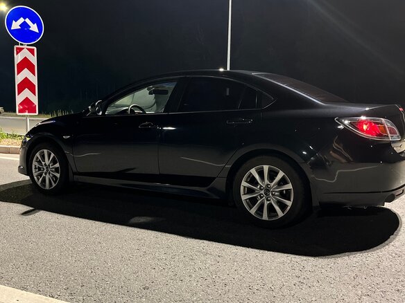 2011 Mazda 6 II (GH) Рестайлинг, чёрный, 1099000 рублей - вид 4