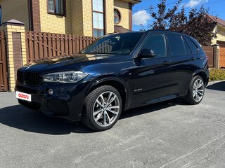 2017 BMW X5 40d III (F15), чёрный, 5000000 рублей, вид 3
