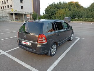 2010 Opel Zafira B Рестайлинг, серый, 590000 рублей, вид 5