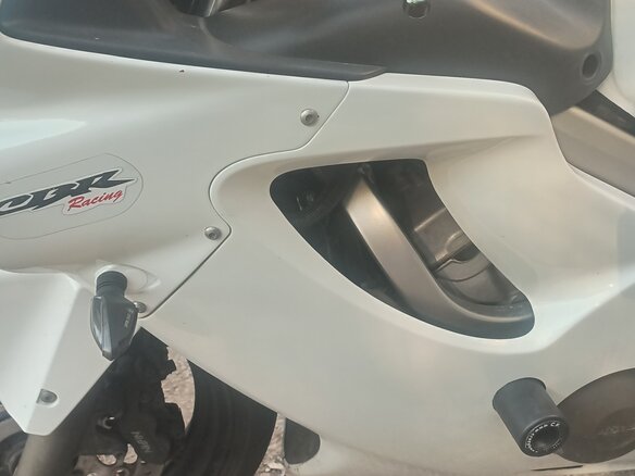 2005 Honda CBR 600F, белый, 550000 рублей - вид 7