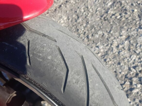 2000 Ducati Monster 400, красный - вид 7
