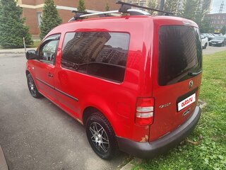 2012 Volkswagen Caddy III Рестайлинг, красный, 520000 рублей, вид 2
