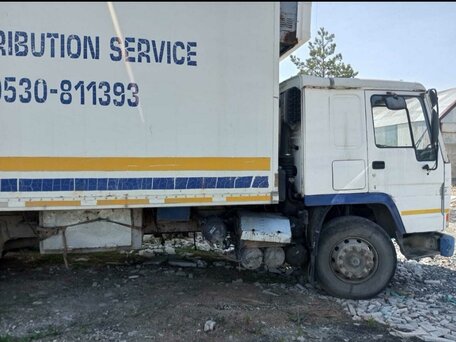 1990 Volvo FL, белый, 699999 рублей, вид 1