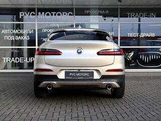 2019 BMW X4 20i II (G02), золотистый, 4200000 рублей, вид 4