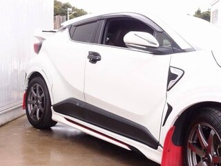2019 Toyota C-HR I, белый, 1420000 рублей, вид 2