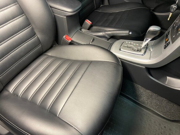 2011 Toyota Corolla X (E140, E150) Рестайлинг, голубой - вид 31