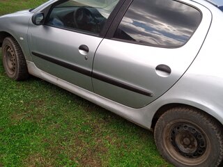 2007 Peugeot 206, серый, 220000 рублей, вид 3