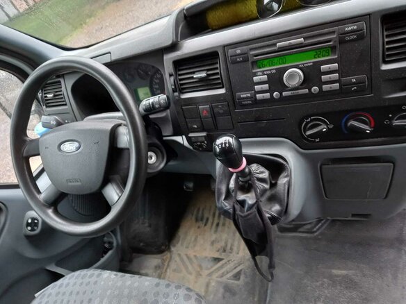 2013 Ford Transit, белый, 1350000 рублей - вид 9