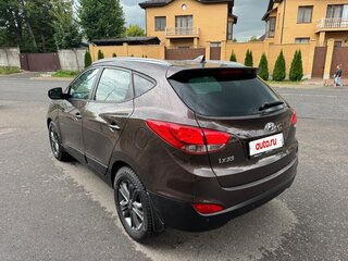 2015 Hyundai ix35 I Рестайлинг, коричневый, 1280000 рублей, вид 4
