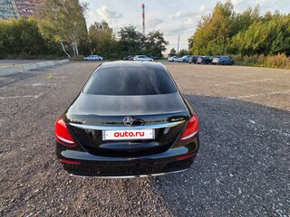 2019 Mercedes-Benz E-Класс 220 d V (W213, S213, C238), чёрный, 3700000 рублей, вид 4