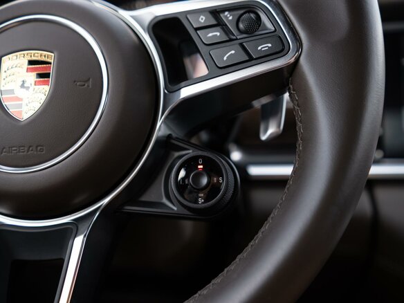 2019 Porsche Panamera 4 Sport Turismo II, серый - вид 27