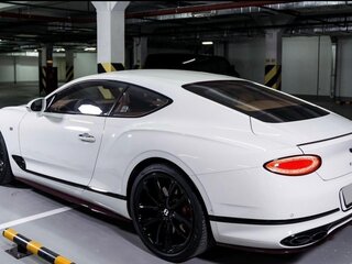 2020 Bentley Continental GT III, белый, 20000000 рублей, вид 2