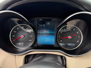 2018 Mercedes-Benz C-Класс 300 IV (W205) Рестайлинг, чёрный, 3300000 рублей, вид 5