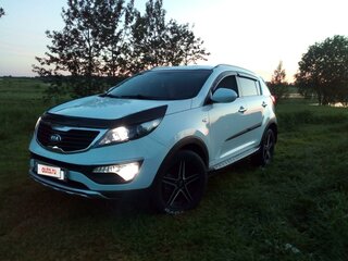 2013 Kia Sportage III, белый, 1600000 рублей, вид 1
