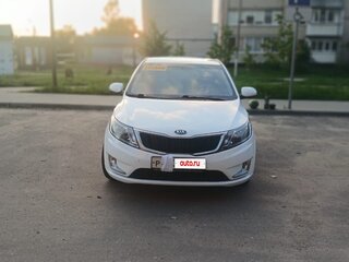 2012 Kia Rio III, белый, 650000 рублей, вид 4