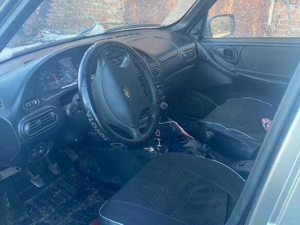 2008 Chevrolet Niva I, белый, 390000 рублей - вид 2