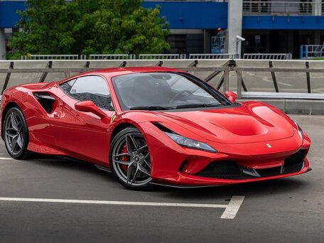 2023 Ferrari F8 Tributo, красный, 34990000 рублей, вид 3