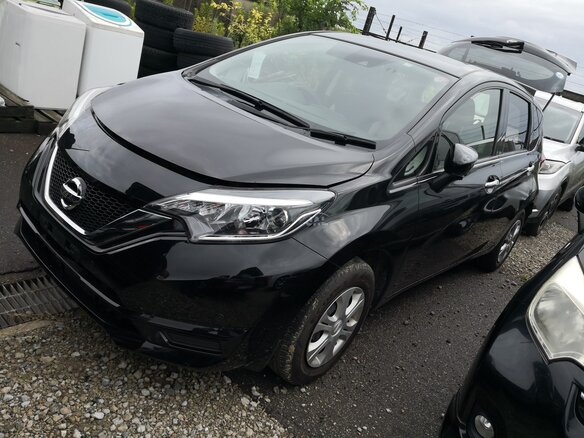 2020 Nissan Note II Рестайлинг, чёрный, 1150000 рублей - вид 2