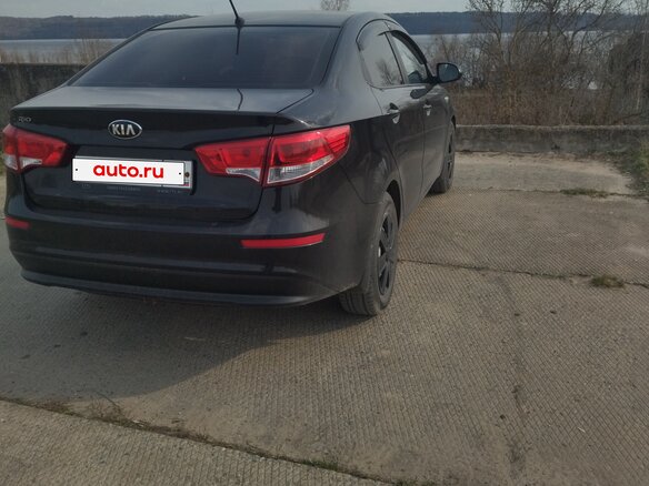 2015 Kia Rio 6-speed III, чёрный, 890000 рублей - вид 3