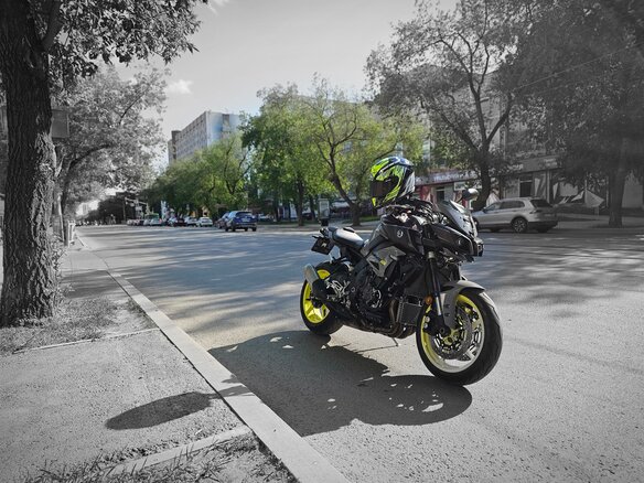 2017 Yamaha MT-10, серый, 1250000 рублей - вид 1