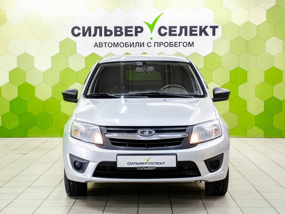 2015 Lada (ВАЗ) Granta I, серебристый, 479000 рублей - вид 2