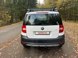 2013 Skoda Yeti I, белый, 860000 рублей, вид 3