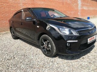 2017 Kia Rio IV, чёрный, 1130000 рублей, вид 4