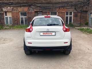 2014 Nissan Juke I Рестайлинг, белый, 1100000 рублей, вид 4