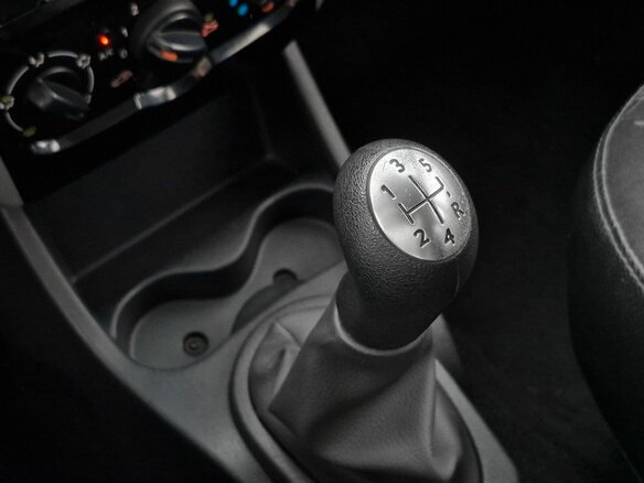 2020 Lada (ВАЗ) Largus Cross I, бежевый, 685000 рублей - вид 15