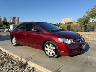 2008 Honda Civic VIII, красный, 950000 рублей, вид 4