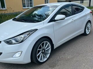 2011 Hyundai Elantra V (MD), белый, 900000 рублей, вид 4