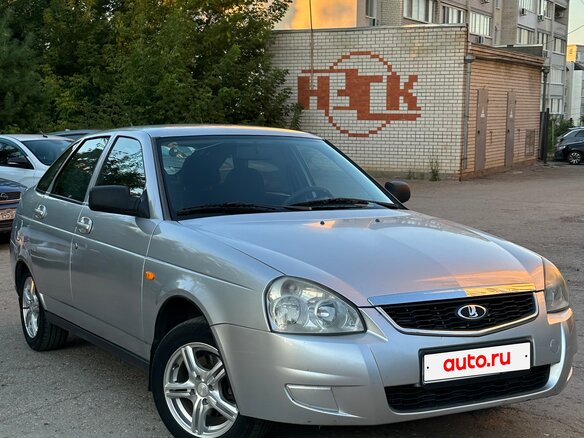 2010 Lada (ВАЗ) Priora I, серебристый, 550000 рублей - вид 3